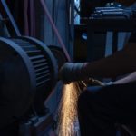 profesjonalne szlifowanie metali w przemyśle